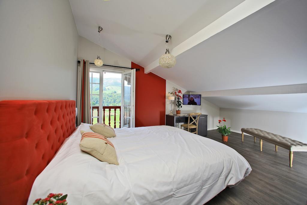 Hotel Agian Itxassou Kamer foto